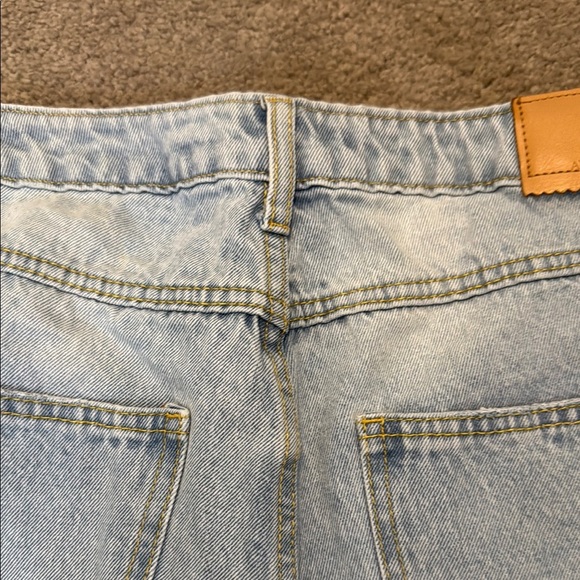 Avec Les Filles Blue Jean Shorts High-Waisted Cut-Off - Picture 5 of 6